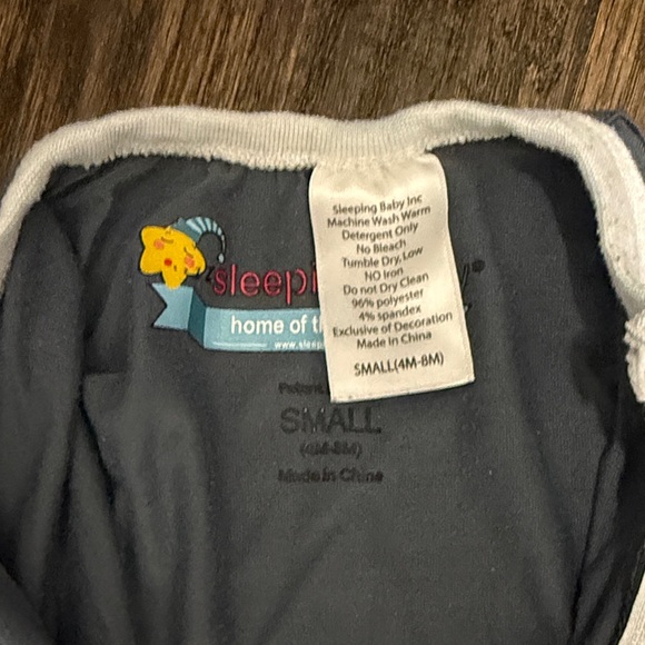 Sleeping Baby Zipadeezip in Small (4m-8m) - Picture 5 of 7